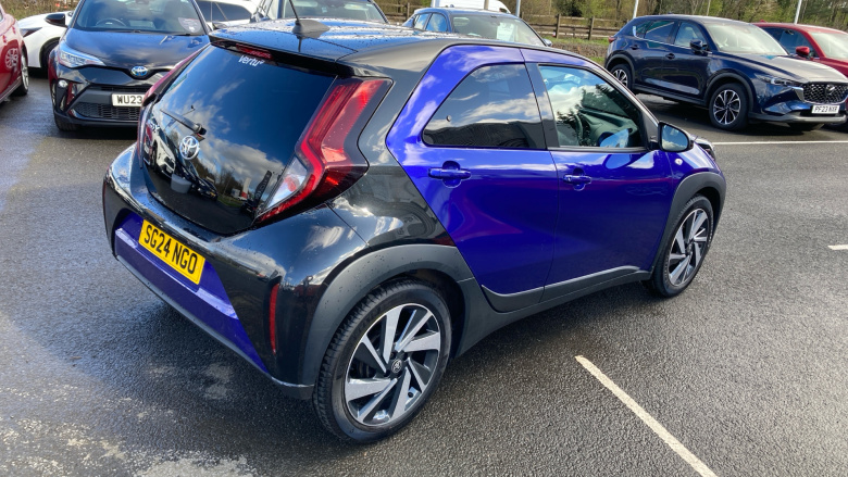 Toyota Aygo X 1.0 VVT-i Edge 5dr Petrol Hatchback